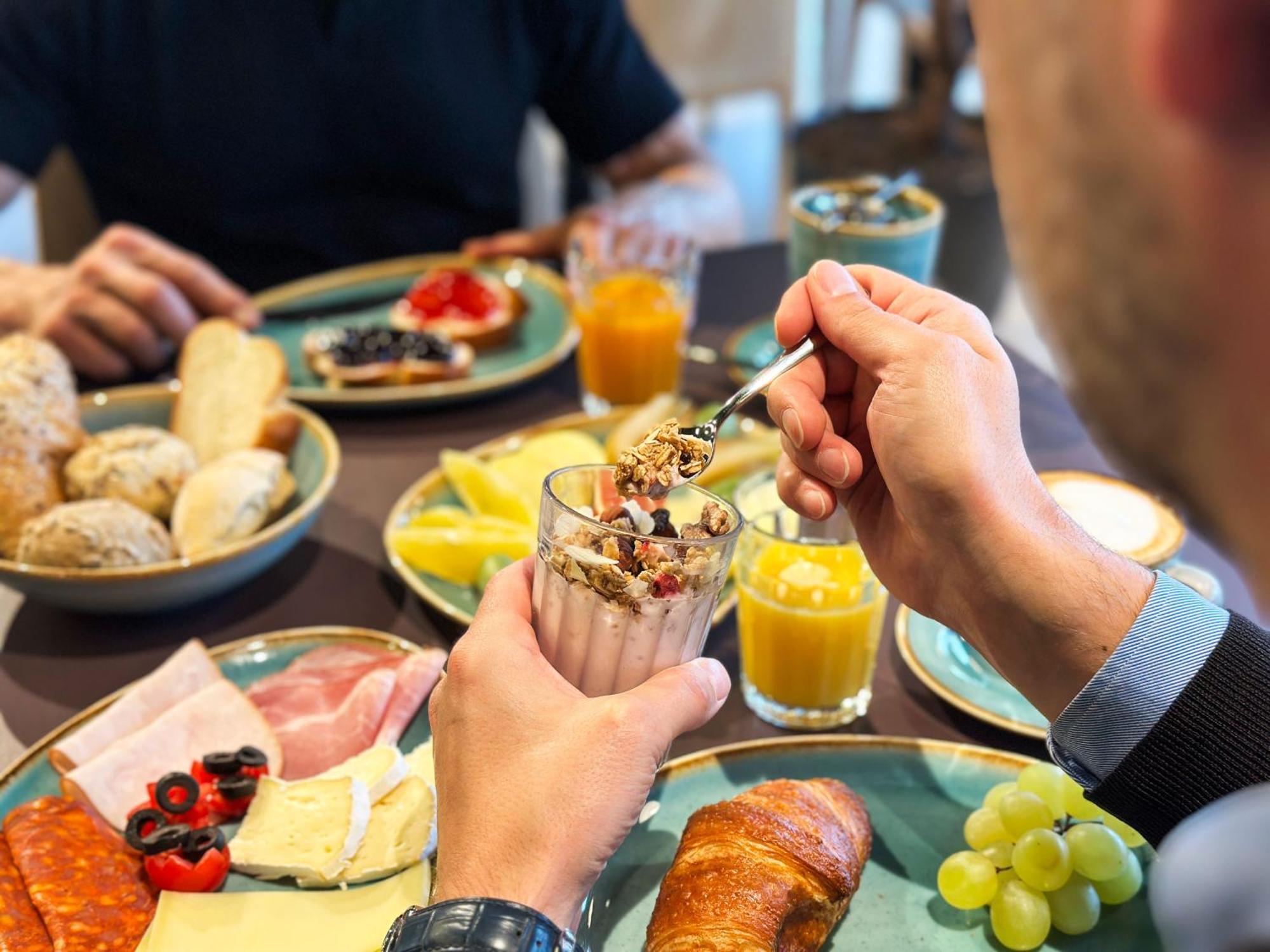 Tailormade Hotel Bab Bachenbuelach Bachenbulach Eksteriør bilde